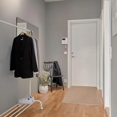 Lys & Luksurios Leilighet Midt I Sentrum!